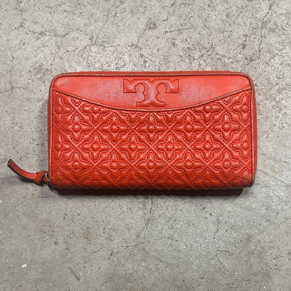 Tory Burch Orange Quilted Leather Zip Wallet